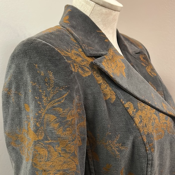 Tiempo Moda Women’s Single Breasted Gray Floral Velvet Blazer size 42 - Picture 4 of 11